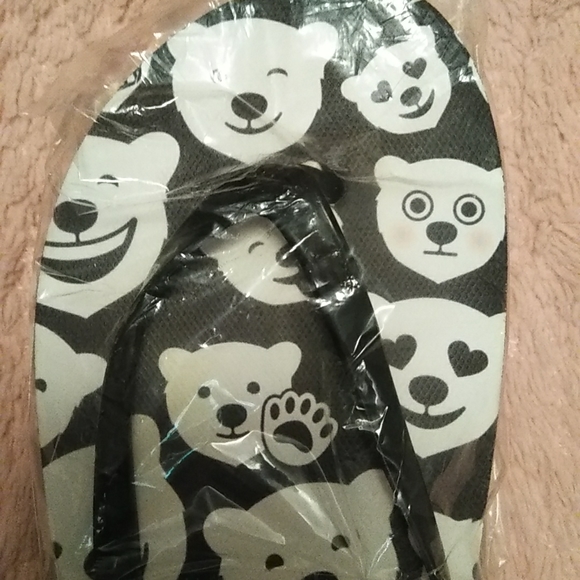 Coca Cola Flip Flops 💞 - Picture 4 of 7